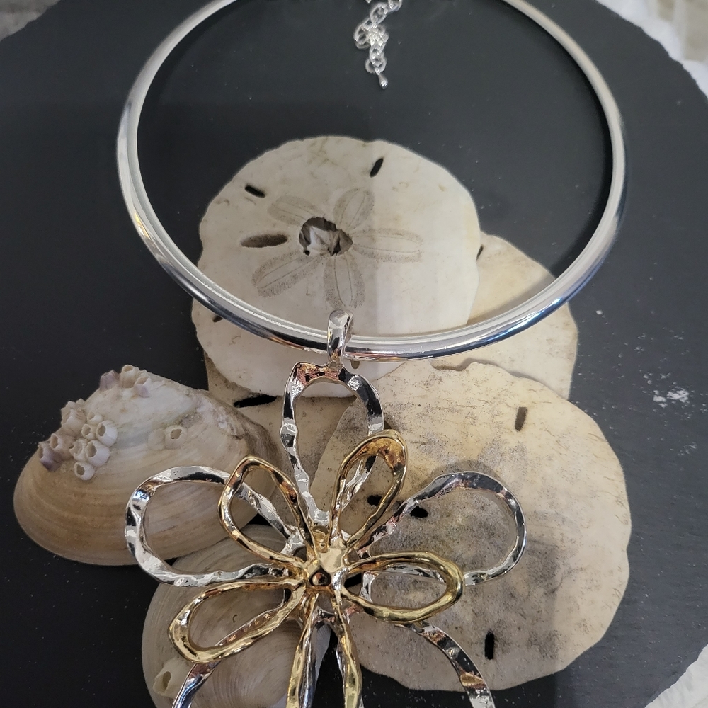 Silver & gold  flower choker set